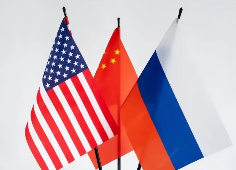 中美俄又要回到战略平衡！当美国视中国为G2的平等国家，俄罗斯的份量对美国就