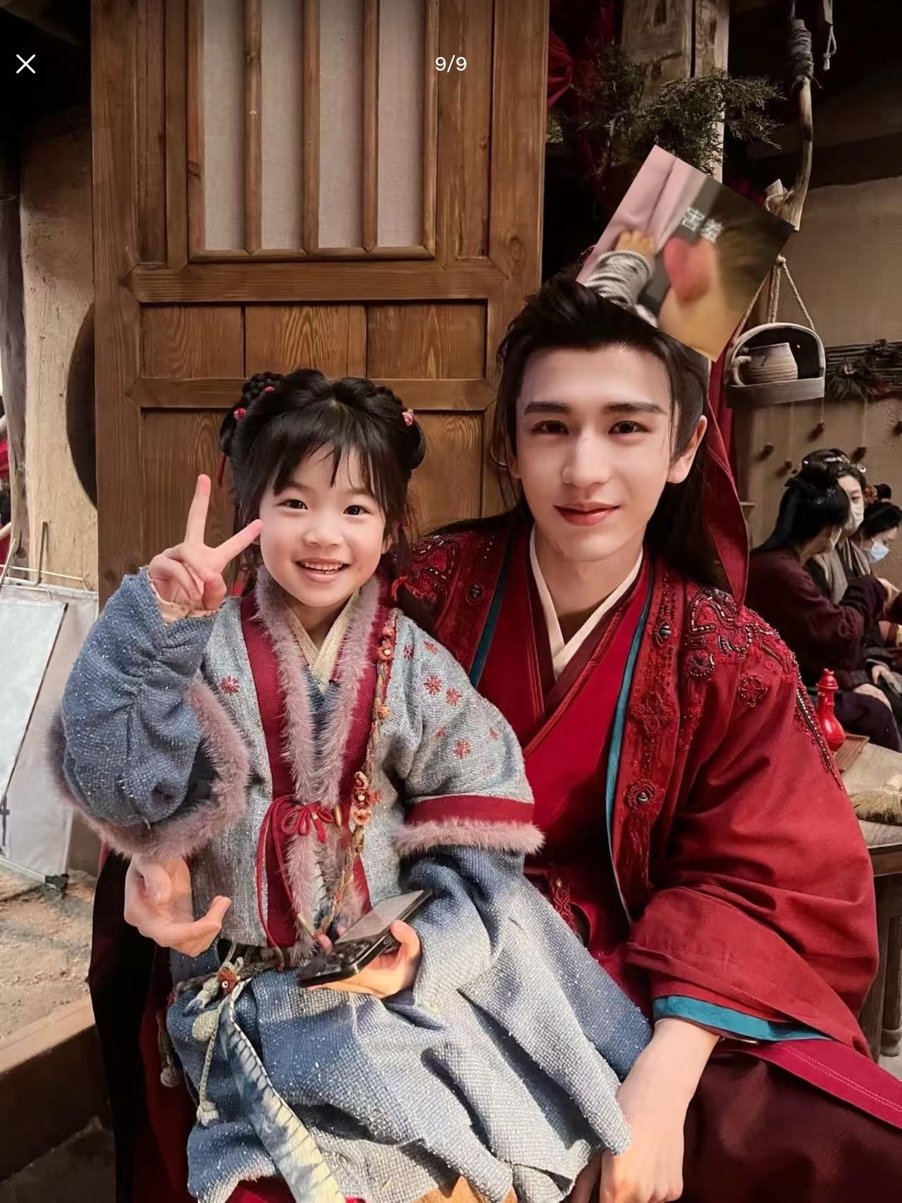 谢征都在心里面嫉妒过长宁有这样的姐姐护着。樊长宁前半生因为有姐姐护她，才有后半生