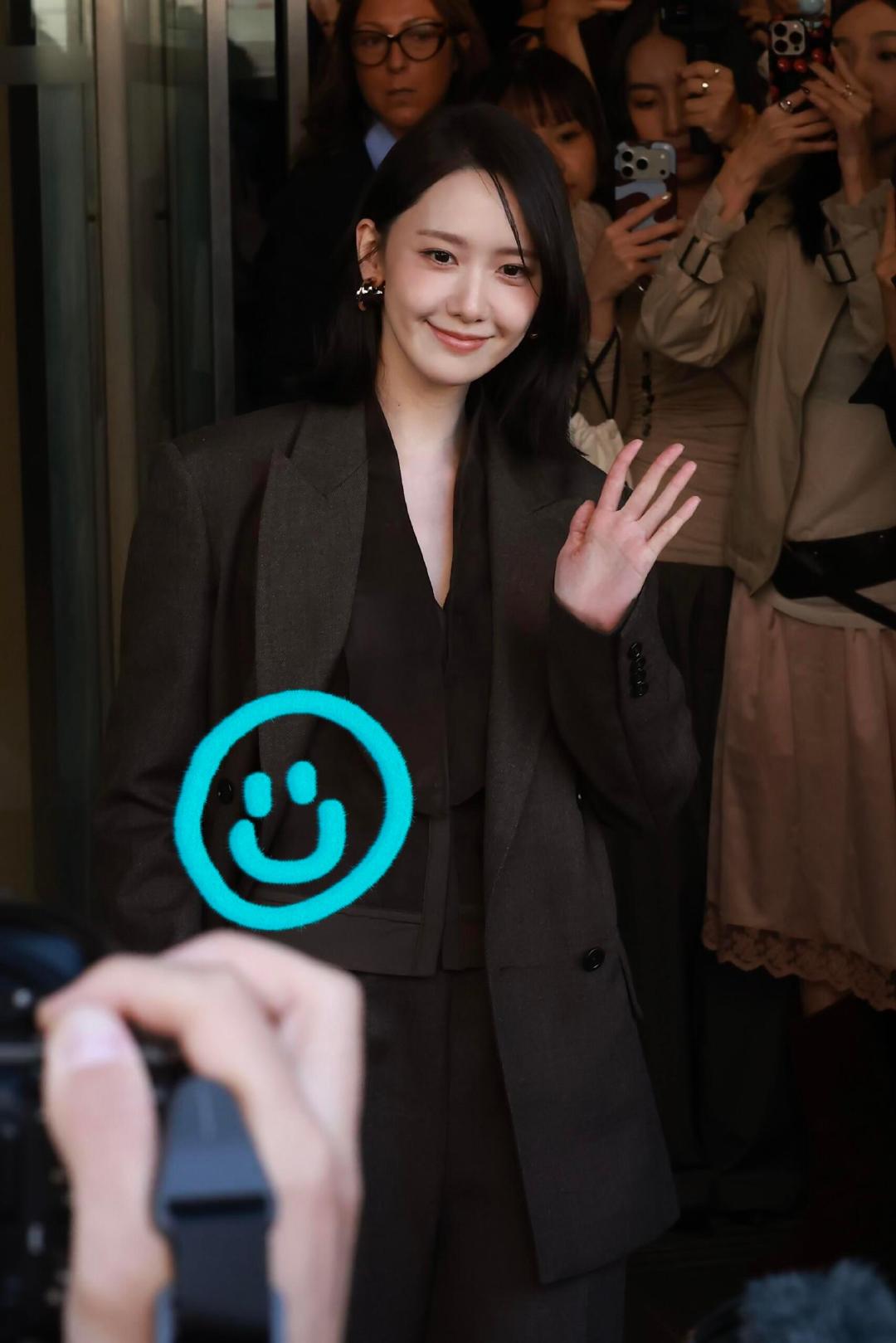 #林允儿春史电影节影后#Y#林允儿出演韩版非自然死亡#260924林允儿MaxMara米兰时装周相关