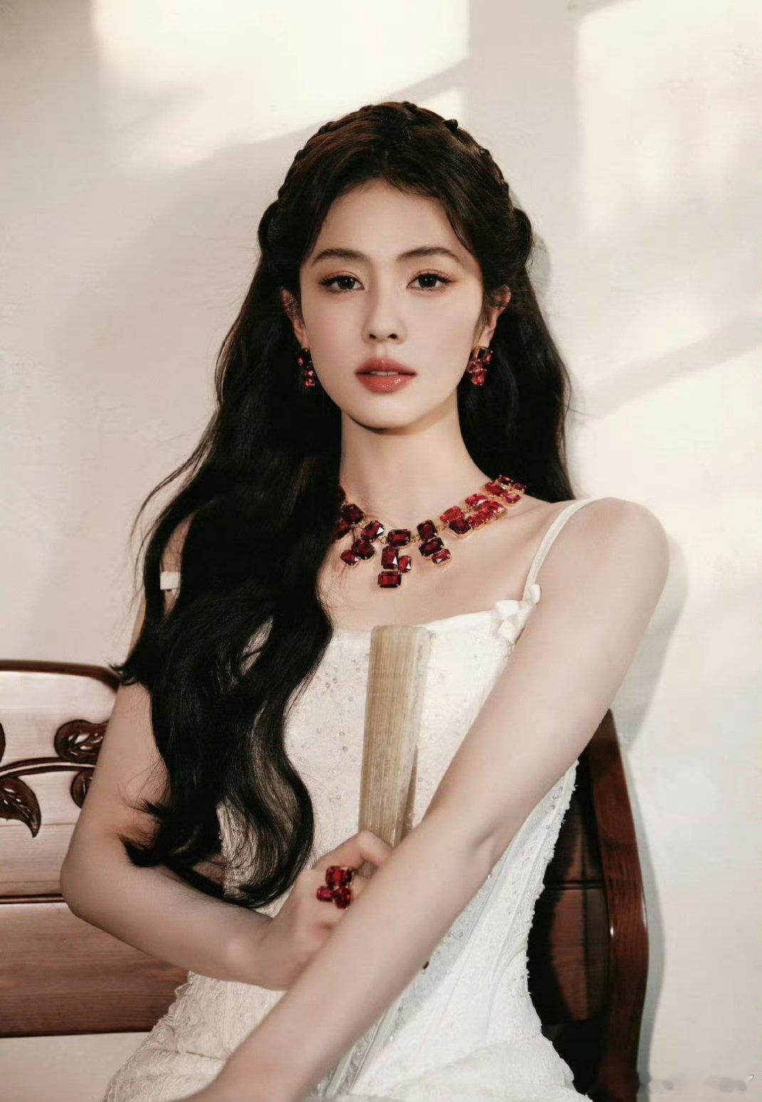 不要把我鹿姐女性化好吗🥺我鹿姐的阳刚之气呢？