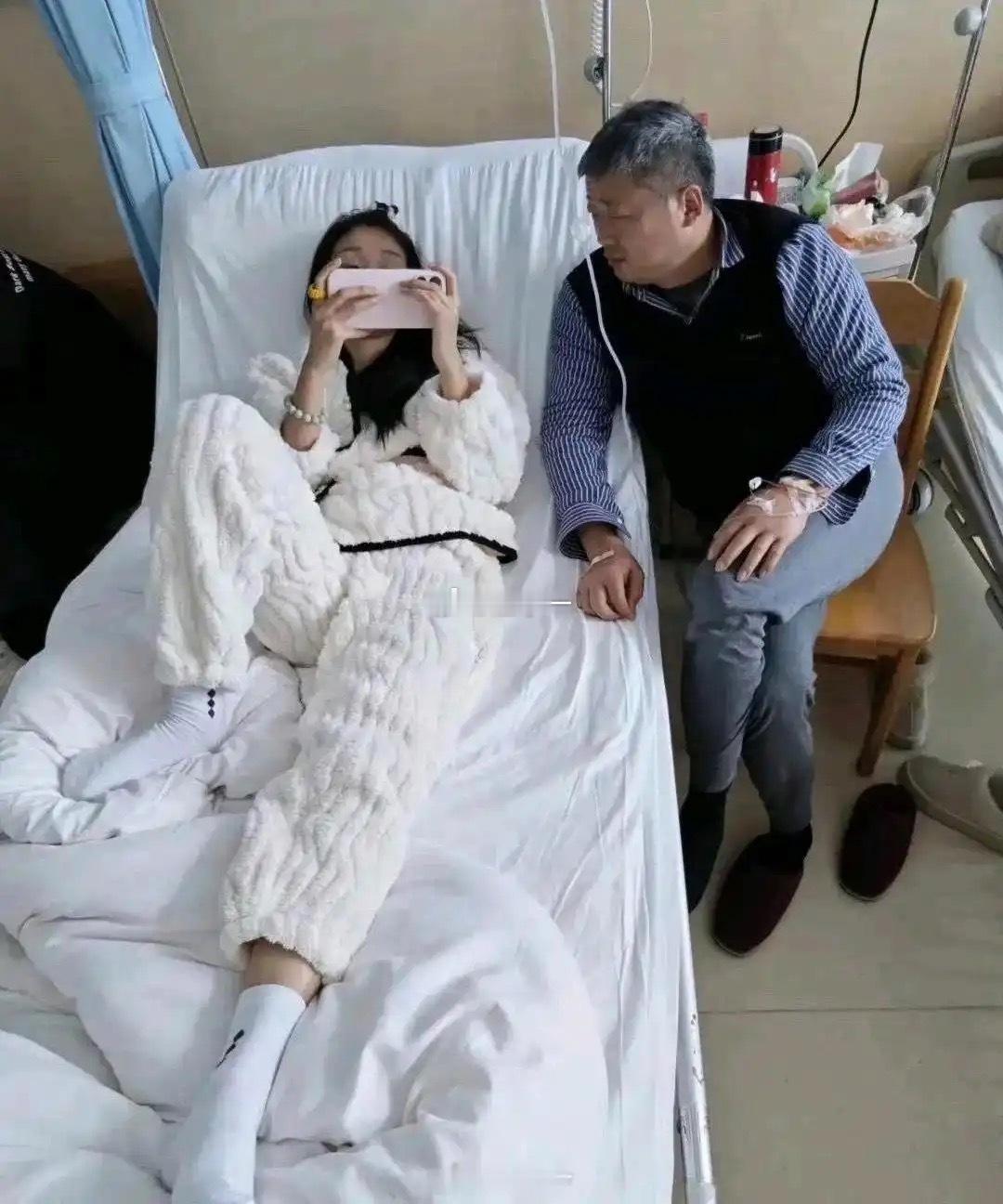 不得不说，这女儿绝对是亲生的
