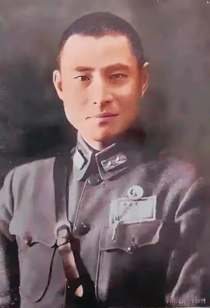 1948年，蒋介石请王耀武吃饭，宋美龄亲自下厨做了山东菜，吃完饭后，王耀武却对妻