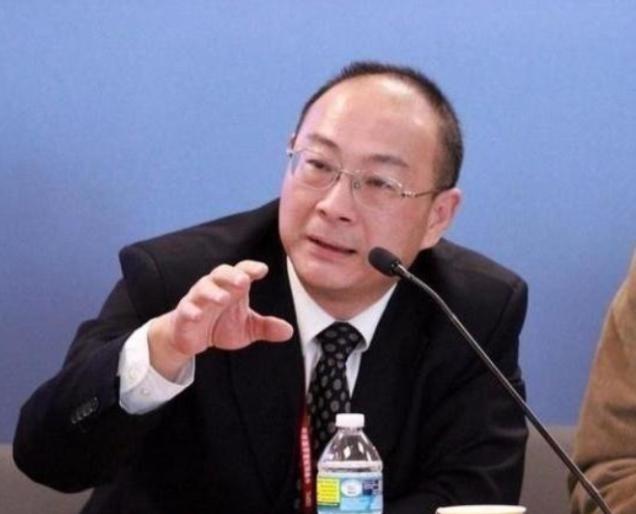 中美台海开战，周围国家会怎么站队？金灿荣：看情况如果中国武统台湾，美国一定要强行