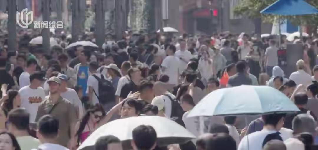 “到处是人海！”上海游客数已破350万，50万在外滩！多地景区：售罄！约满！