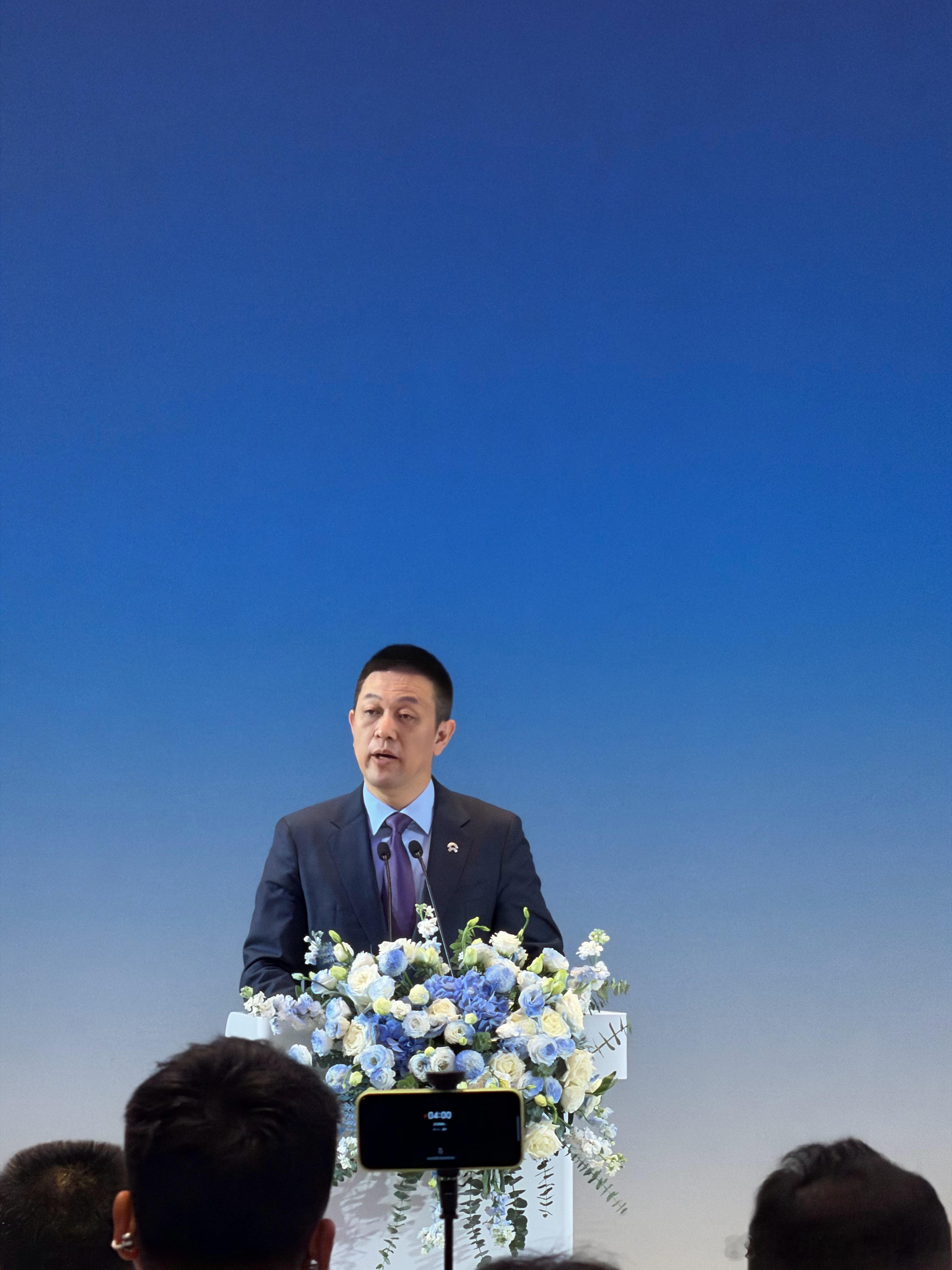 蔚来和吉利充换电战略合作发布会刚刚结束，几个关键点：1、蔚来和吉利将共用换电标准