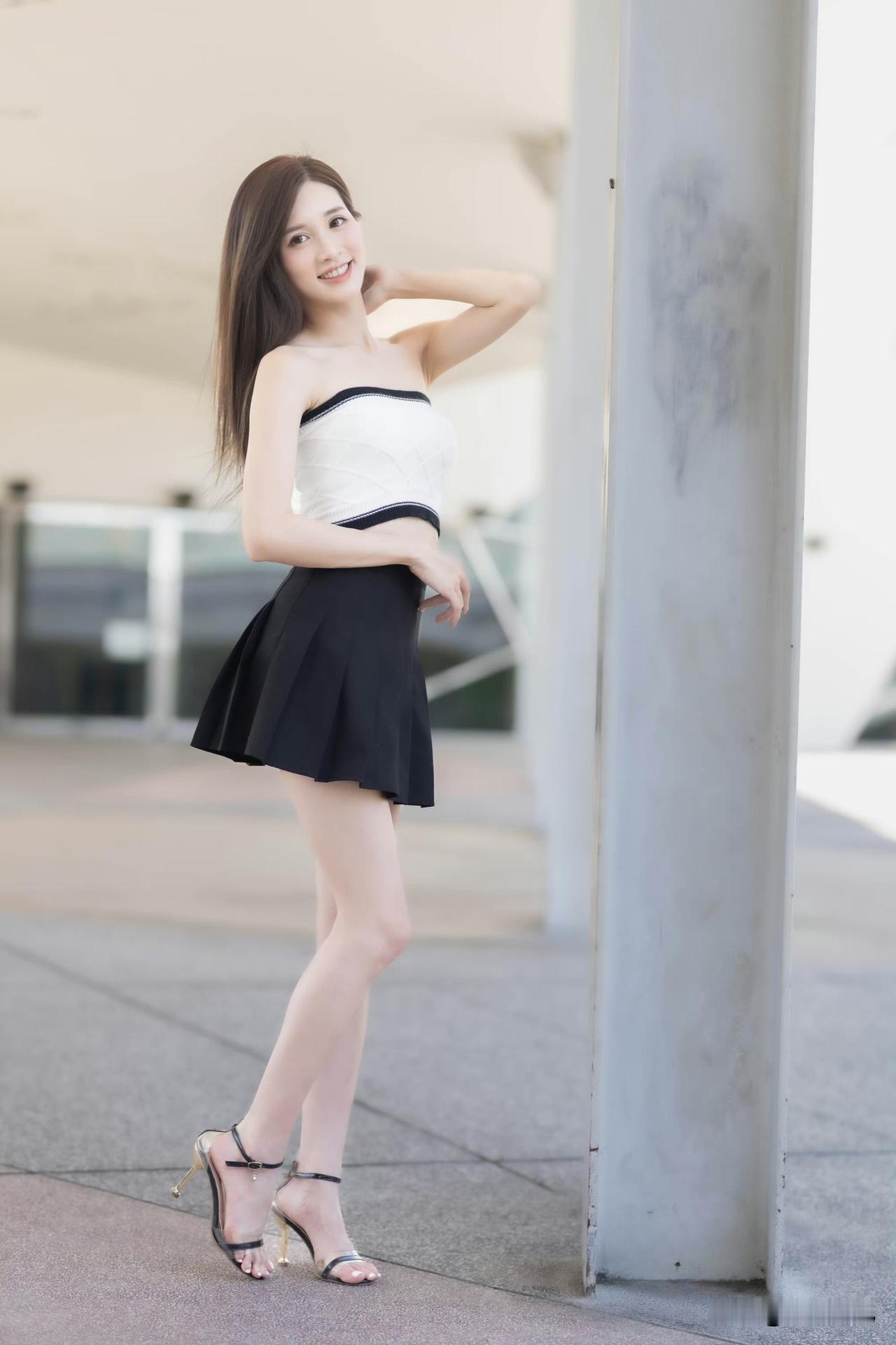 模特：张筠