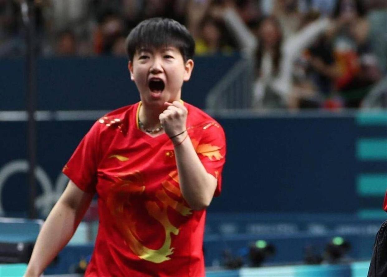 远超刘国梁！拿职业生涯支持孙颖莎孙颖莎生命中第一位恩人身份揭晓，他就是是上世纪8