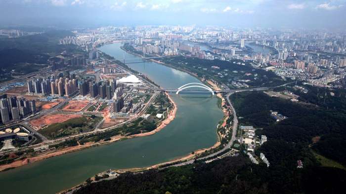 广西社科院吴坚: 平陆运河将给广西带来产业格局重塑机遇