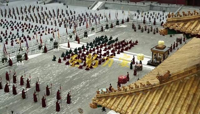 在朱元璋初期，很多文人士大夫怀念蒙元的统治，甚至拒绝为朱元璋服务。毕竟蒙元的包税