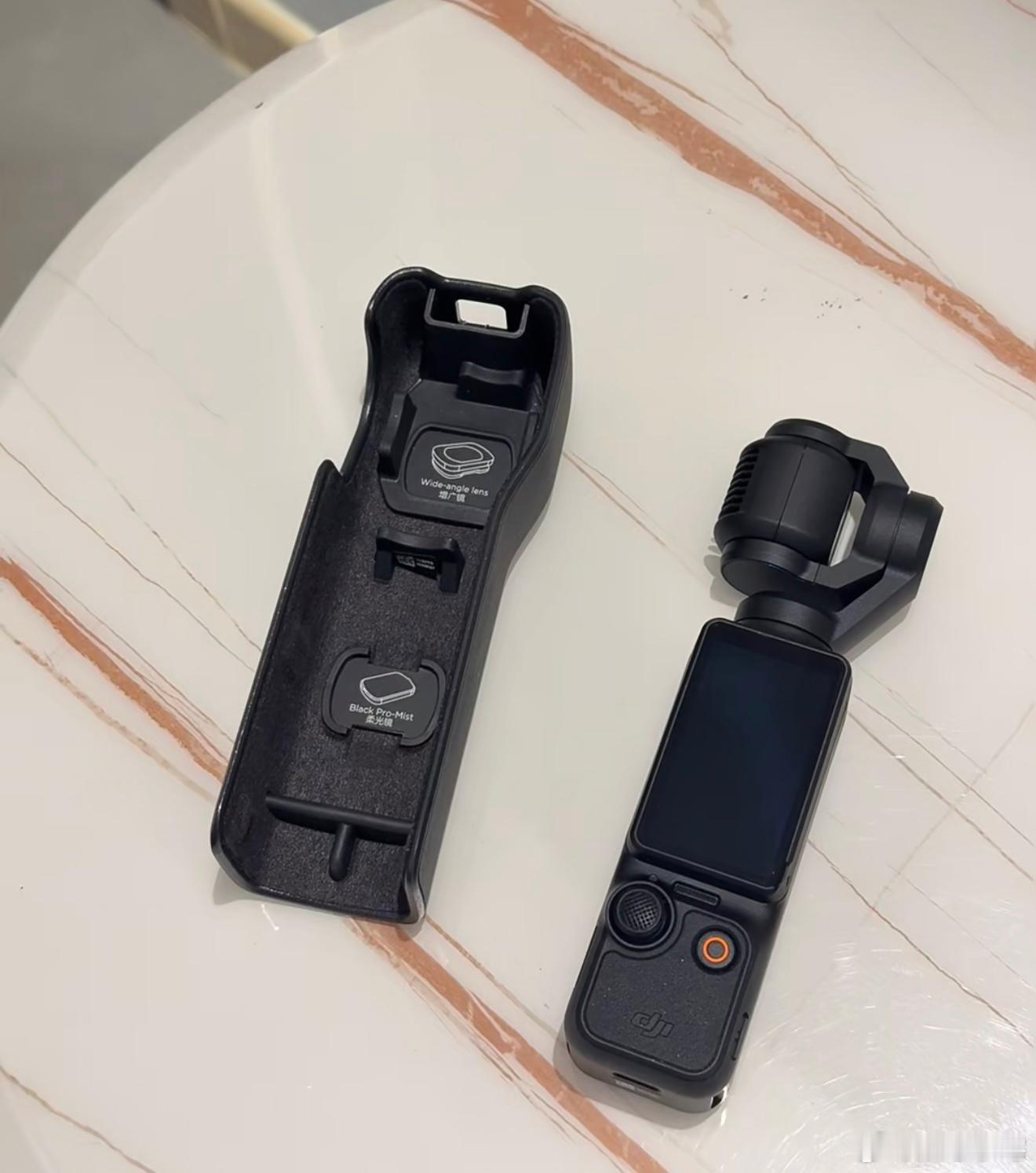 大疆Pocket3开始降价了，火了这么长时间，还是没什么能打的同款，不过现在手