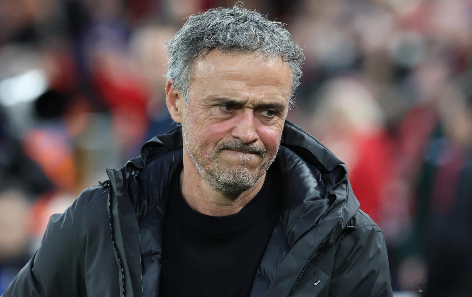 巴黎圣日耳曼55岁的西班牙教练恩里克，是当今足坛每一家豪门都渴望得到的教练。他