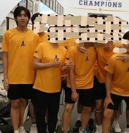 林志颖儿子kimi16岁近照有网友发出林志颖儿子kimi正脸照还记得小时候参加