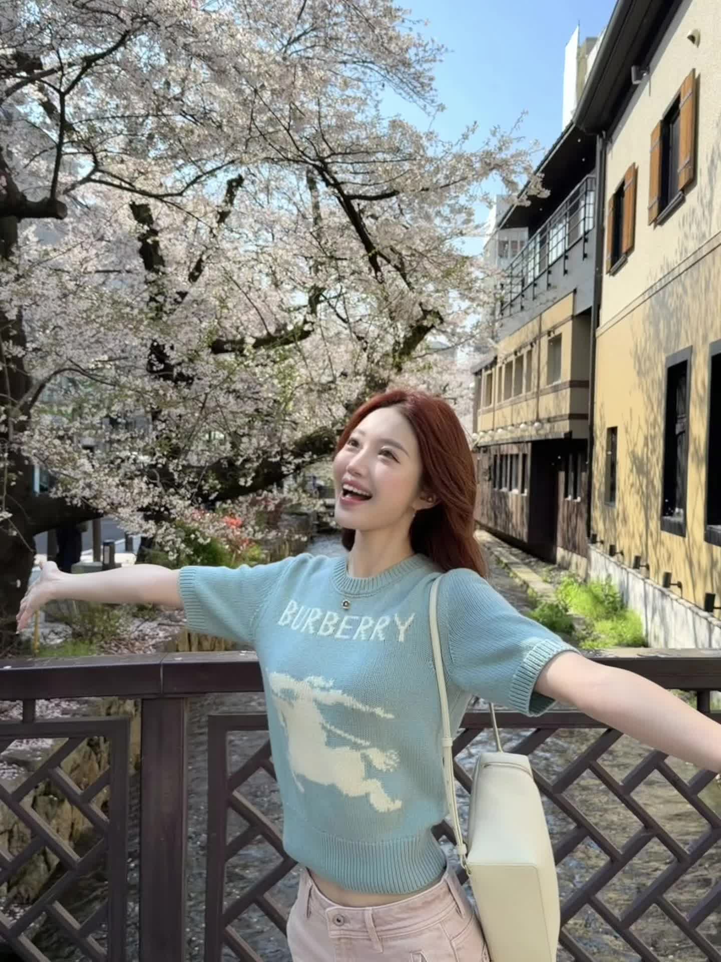 当我在京都🌸随机抓路人给我拍照，会得到