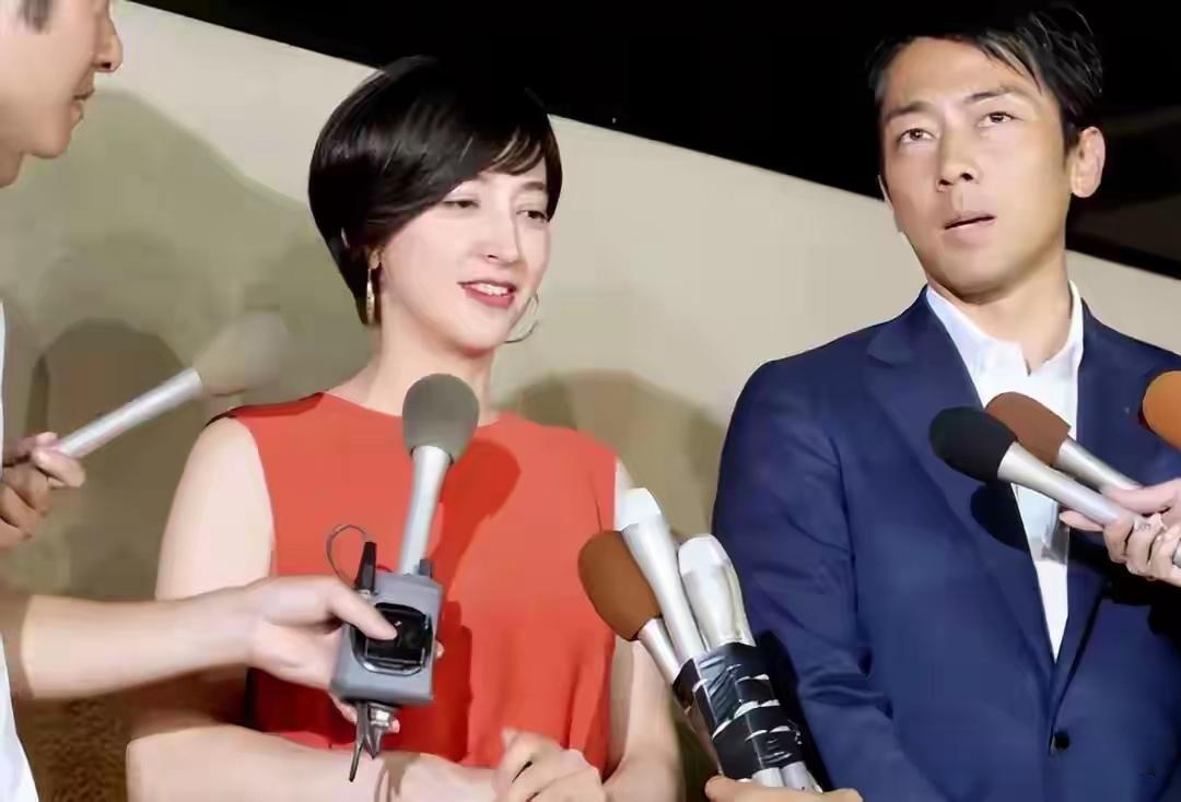 高市早苗成为日本首位女首相，竞选时落败的小泉进次郎（前首相小泉纯一郎的儿子）此次