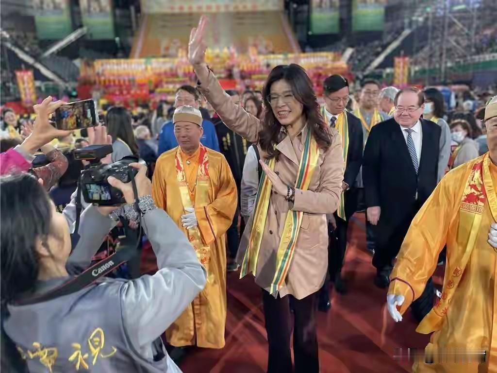 台海传来重磅信号！郑丽文双管齐下，一个中国立场+蓝营整合藏深意🔥2026