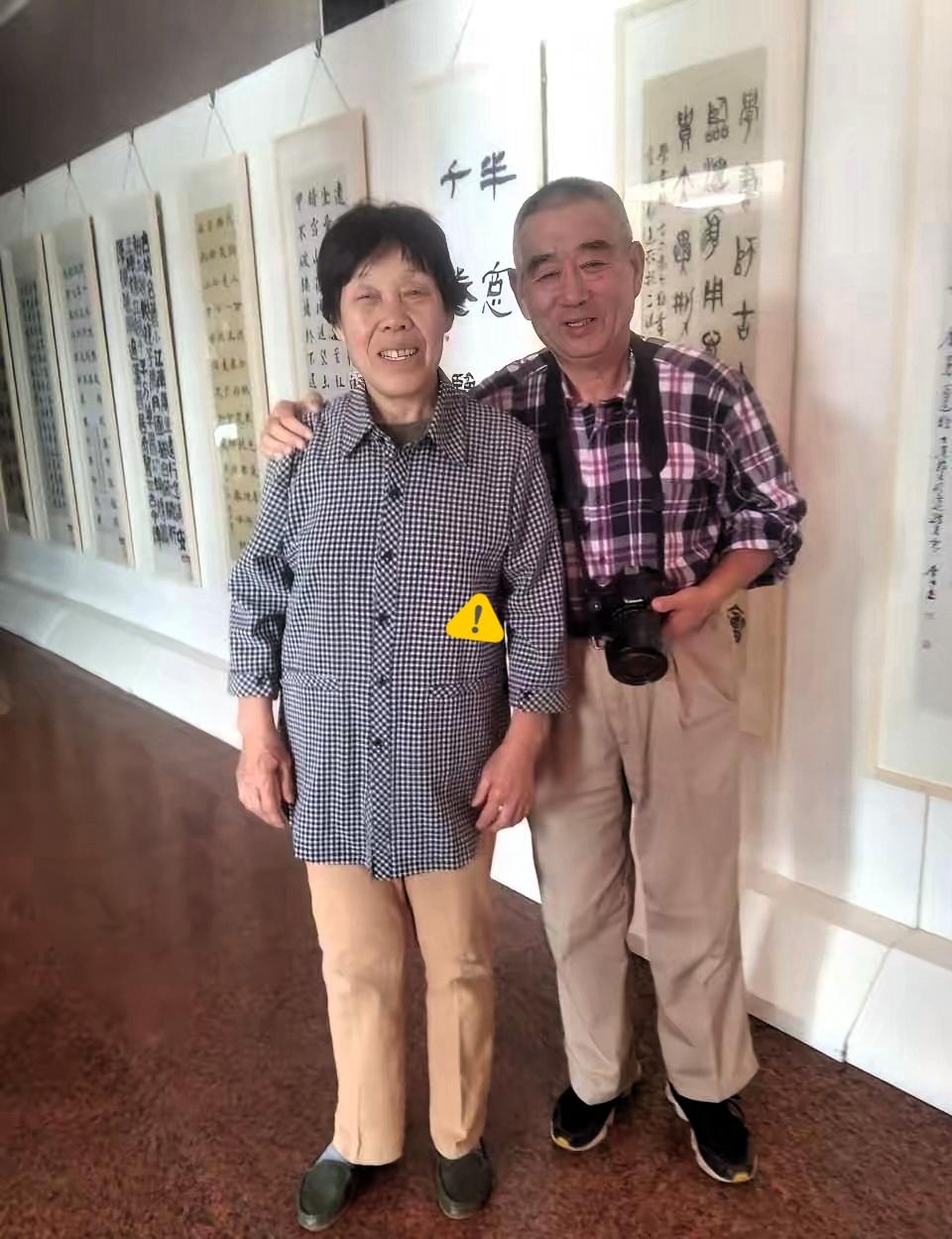 我的丑妻。当兵五年时，我申请回家娶媳妇。因为我考虑到明年可能退伍了。应先把媳妇