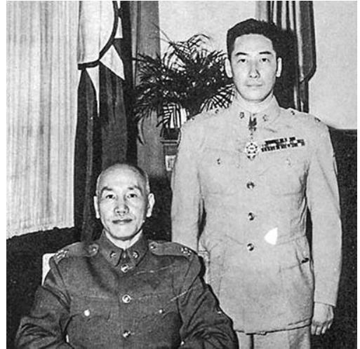 1997年9月22日，台北荣民总医院。一个81岁的老人咽下了最后一口气。消息传出