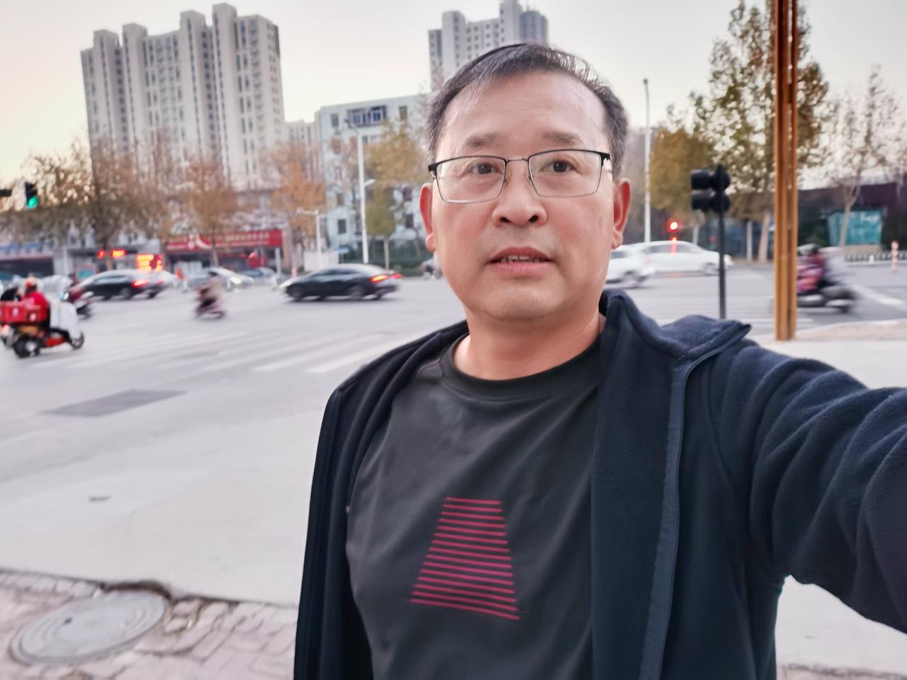 7年的慢跑，把膝盖疼痛跑没了，体重跑下来了【亲身经历】戒烟的初期，我控制体