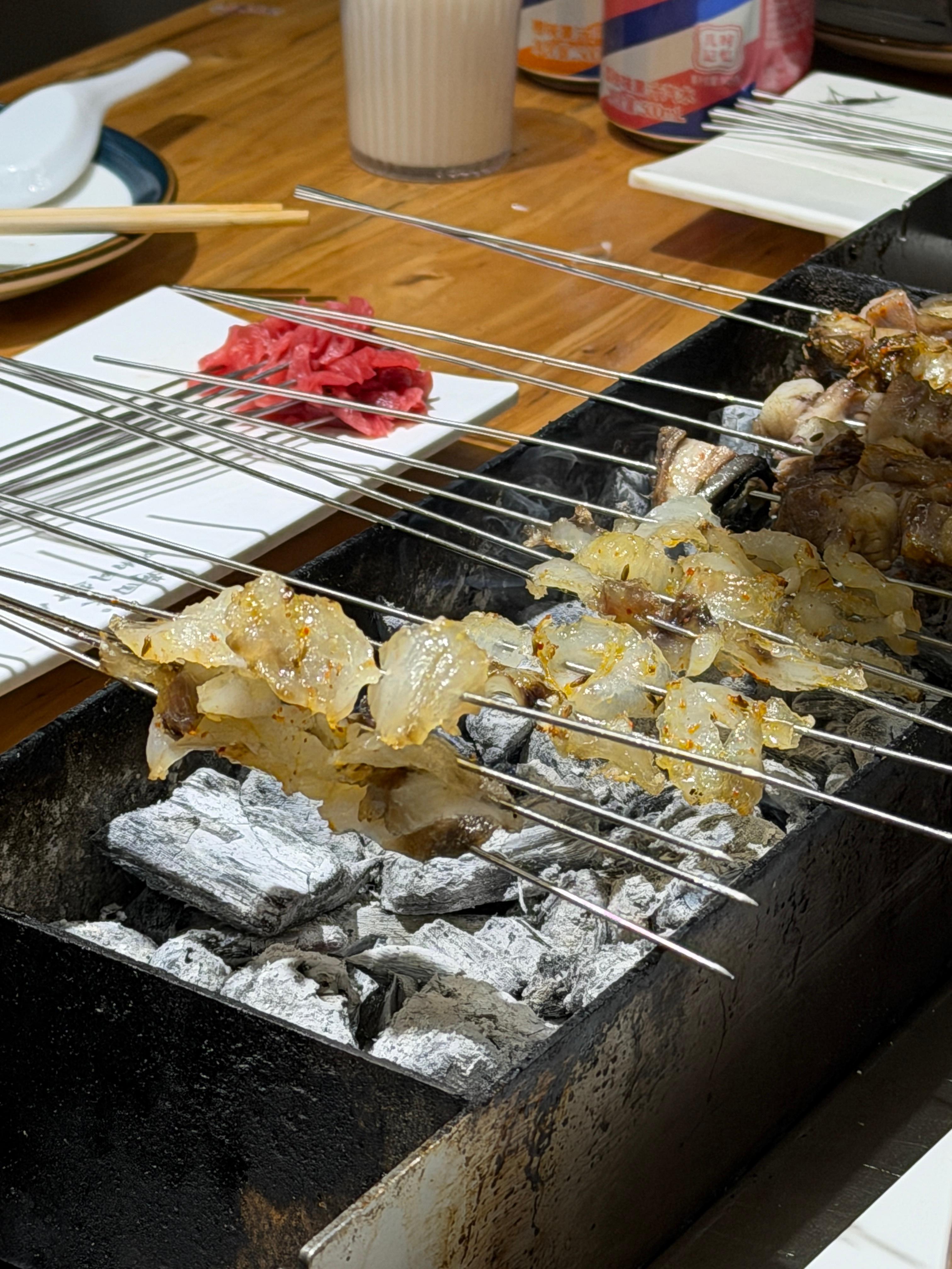 在东北就是吃吃喝喝烦恼都就着酒喝了