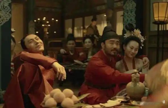 古代青楼里那群壮汉，不只是保镖！楼里女人逃不掉就是因为他们。古代青楼里那群壮