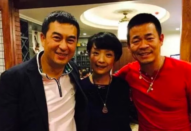 孙浩这人，越来越看不懂了90年代，他一场商演顶别人干10年可他愣是把10