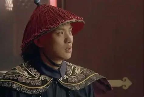 1859年，咸丰九年。殿试大殿上，几个进士的卷子不分伯仲，皇帝临时加了一道附加题