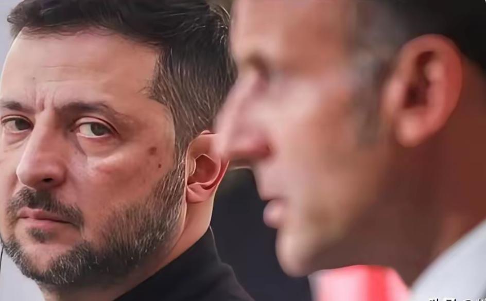 泽连斯基已经丧失理智了！乌克兰总统泽连斯基宣布：11月19日要亲自去土耳其，目的