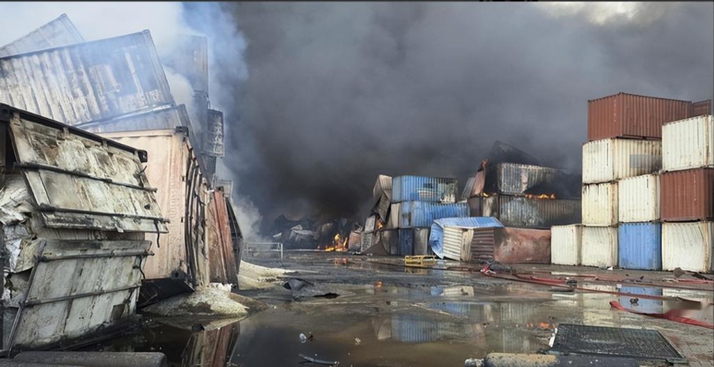 五船导弹“燃料盐”直奔伊朗港口！美国那边彻底急眼了，这回真不是闹着玩的。这批