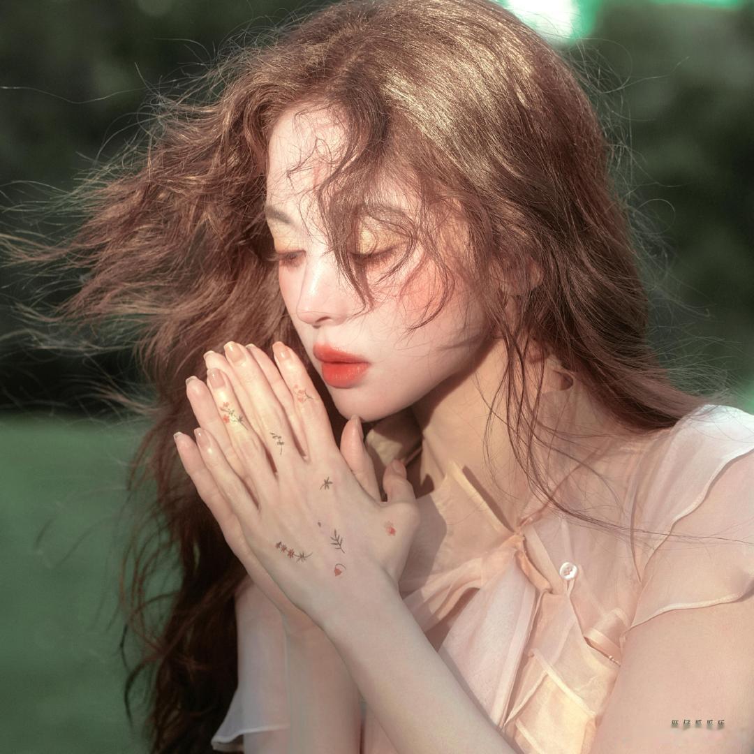 高清无水印头像｜女神头像｜古力娜扎​