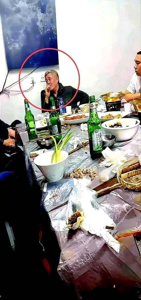 “钱没了能再赚，我闺女要是没了，我活着还有啥意思？”赵本山女儿球球，深受抑