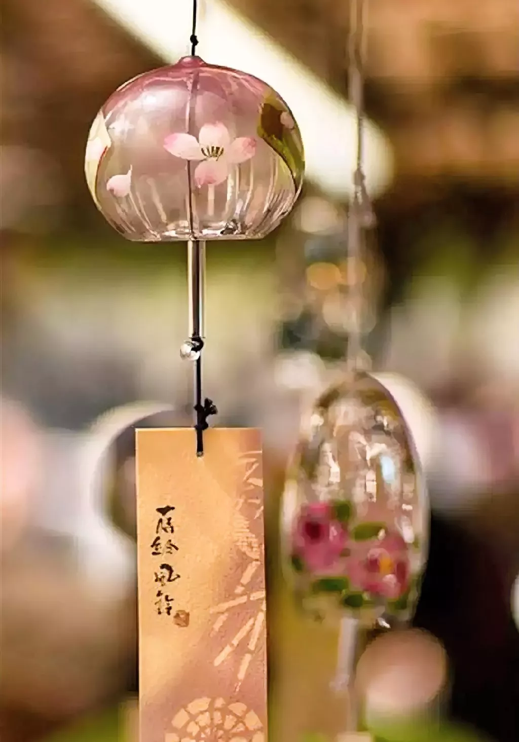 一段看透人性话：“烧香的人，不一定是善人；乞讨的人，不一定是穷人；顺...