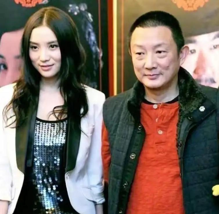 谁能想到，当年那个被全网骂“小三”的宋佳，如今手握“四料视后”，事业登顶，而曾经