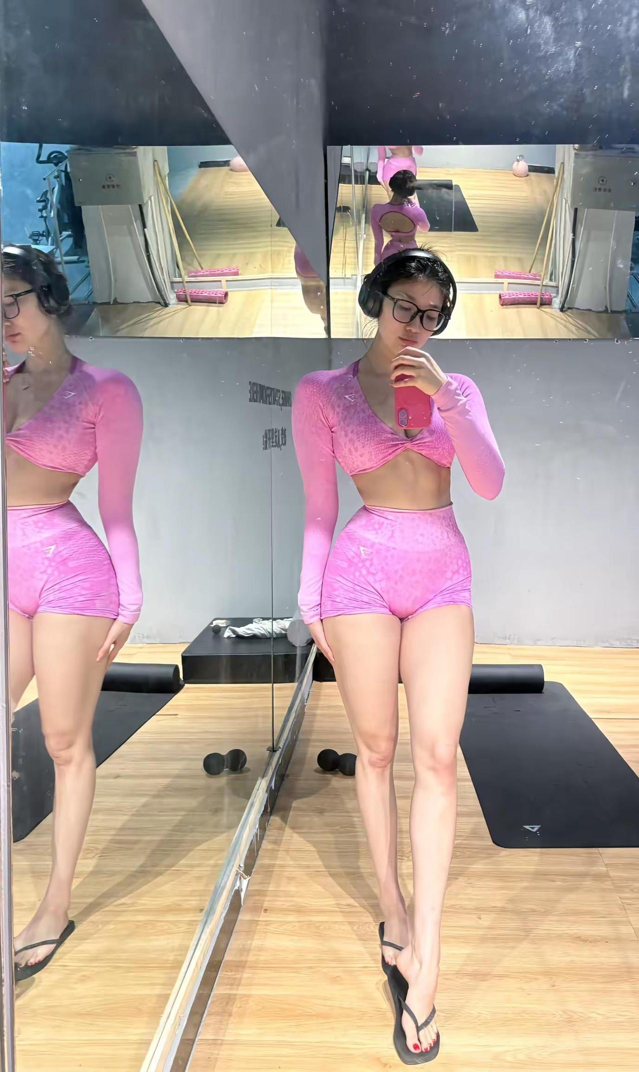 哥哥的家里已有老婆～粉色系健身ootd