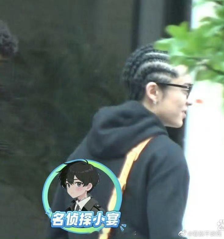 王鹤棣还真是什么发型都驾驭的住啊[点赞]脏辫好帅​​​
