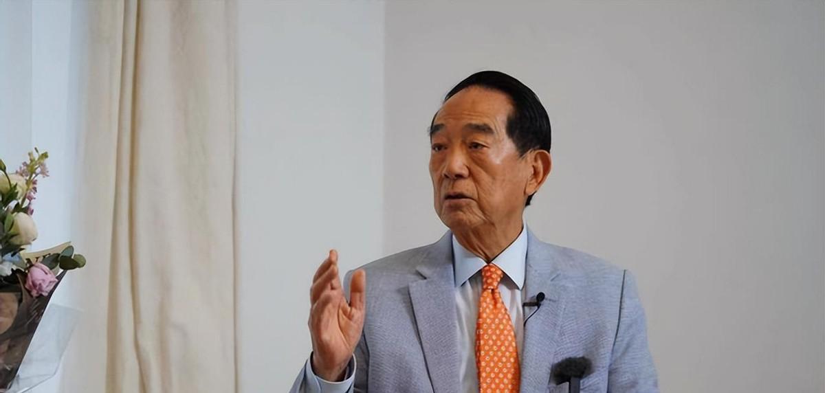 宋楚瑜老爷子，直接把对面的CPU给干烧了。他问了个直击灵魂的问题：“台湾当年不是