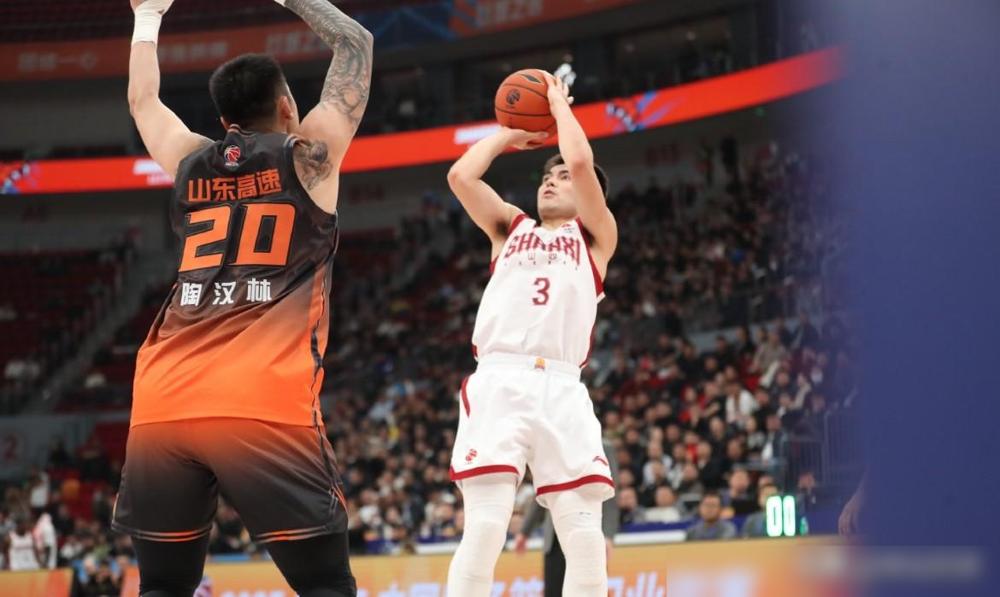 大爆冷！山西70-74不敌广州，这三名球员必须为球队失利负责！谁能想到山西队