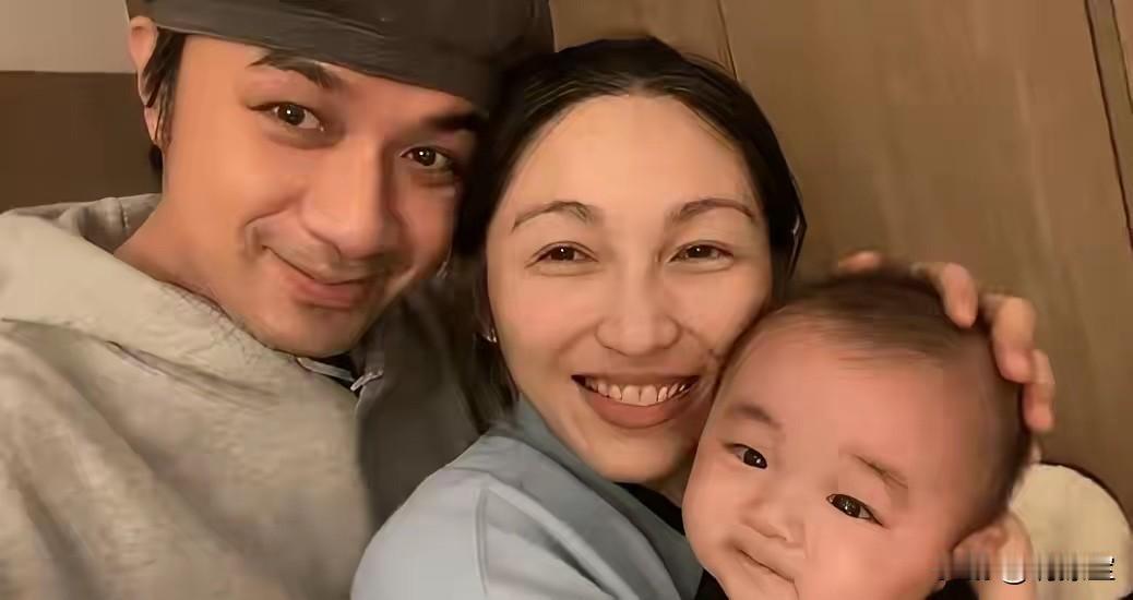 古巨基53岁生二胎我不奇怪但是生孩子的是他57岁的老婆说心里话我不太相信