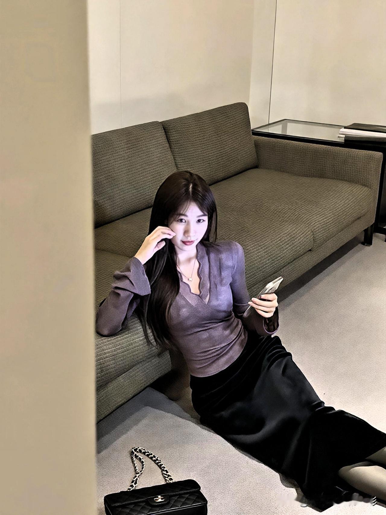 你是喜欢御姐风还是温柔风?人妻感很重[笑着哭]