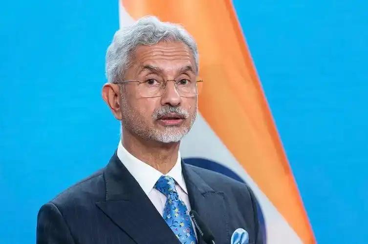 印度外长苏杰生的儿子德鲁瓦曾表示：印度要想成为世界大国，中国是最大障碍。 印