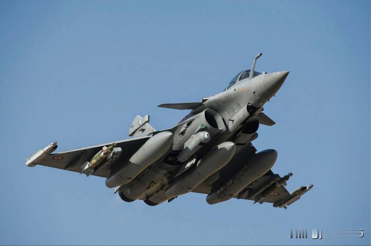 印度准备购买阵风，苏-57是否已出局？据外媒报道，印度高官证实，印度将从法国进