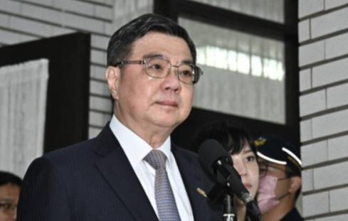 卓荣泰对我们放硬话！卓荣泰声称，任何国家都没有资格“侵犯”台湾！11月4日，岛内