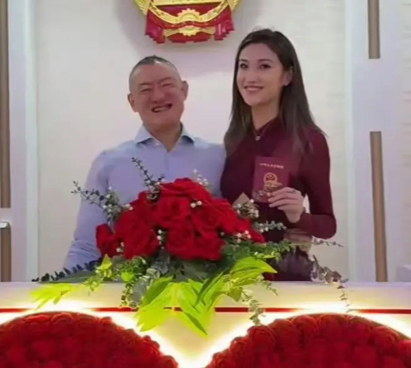 如果这女的图汪雨的钱财，我忍了，如果图他的地位，我也忍了，如果图他的相貌，我