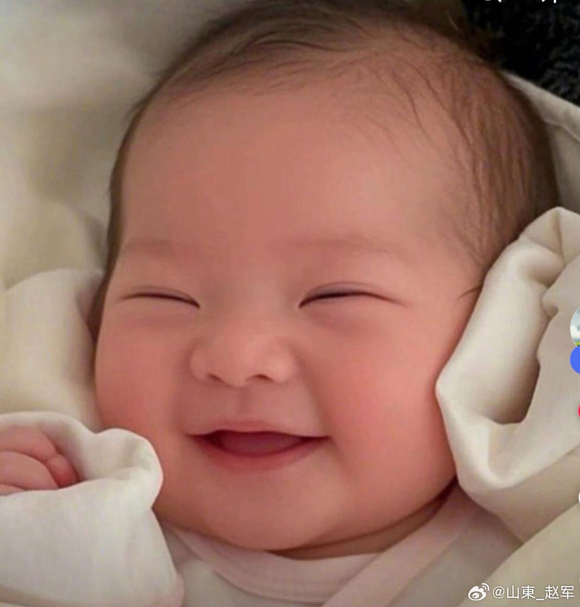 喜悦，本身是一种正向的情绪。中医讲喜则气缓，适度的欢喜，能够舒缓紧绷的气机，让周