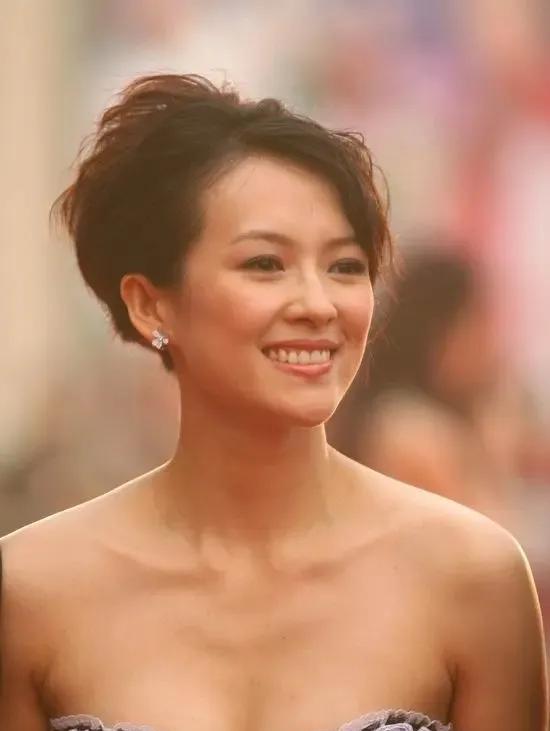 不愧是张艺谋精挑细选的骨相美人，章子怡生图好绝。#骨相美人#