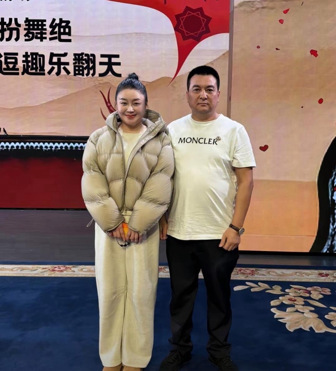 关婷娜比电视剧里漂亮多了。