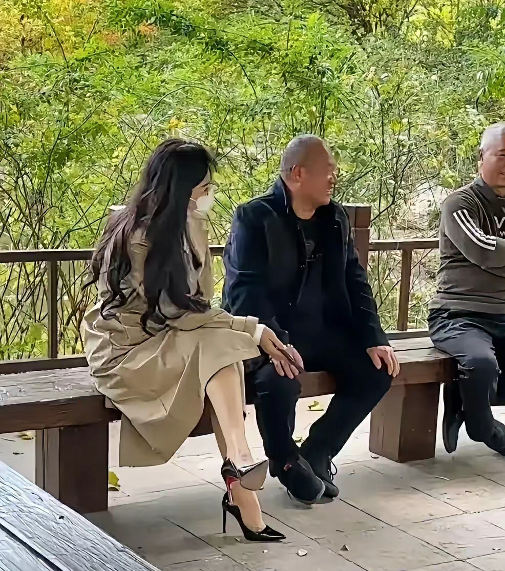 这样相亲，有点尴尬。