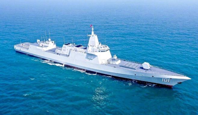 讲个可能很多人不知道的猛料。 055这艘船，最开始立项的时候，那帮天才工程师