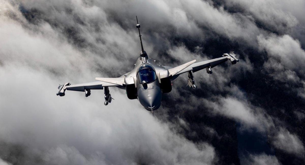 西班牙为乌克兰升级流星导弹，更具杀伤力！JAS39Gripen配备流星空