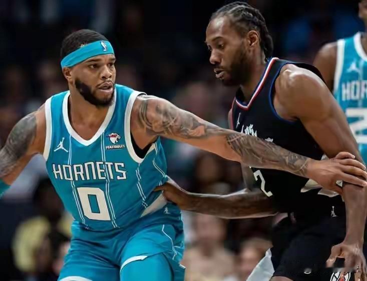 机会来了！场均21+6大将被摆上货架，快船能否争取交易去破局？12月3日，据