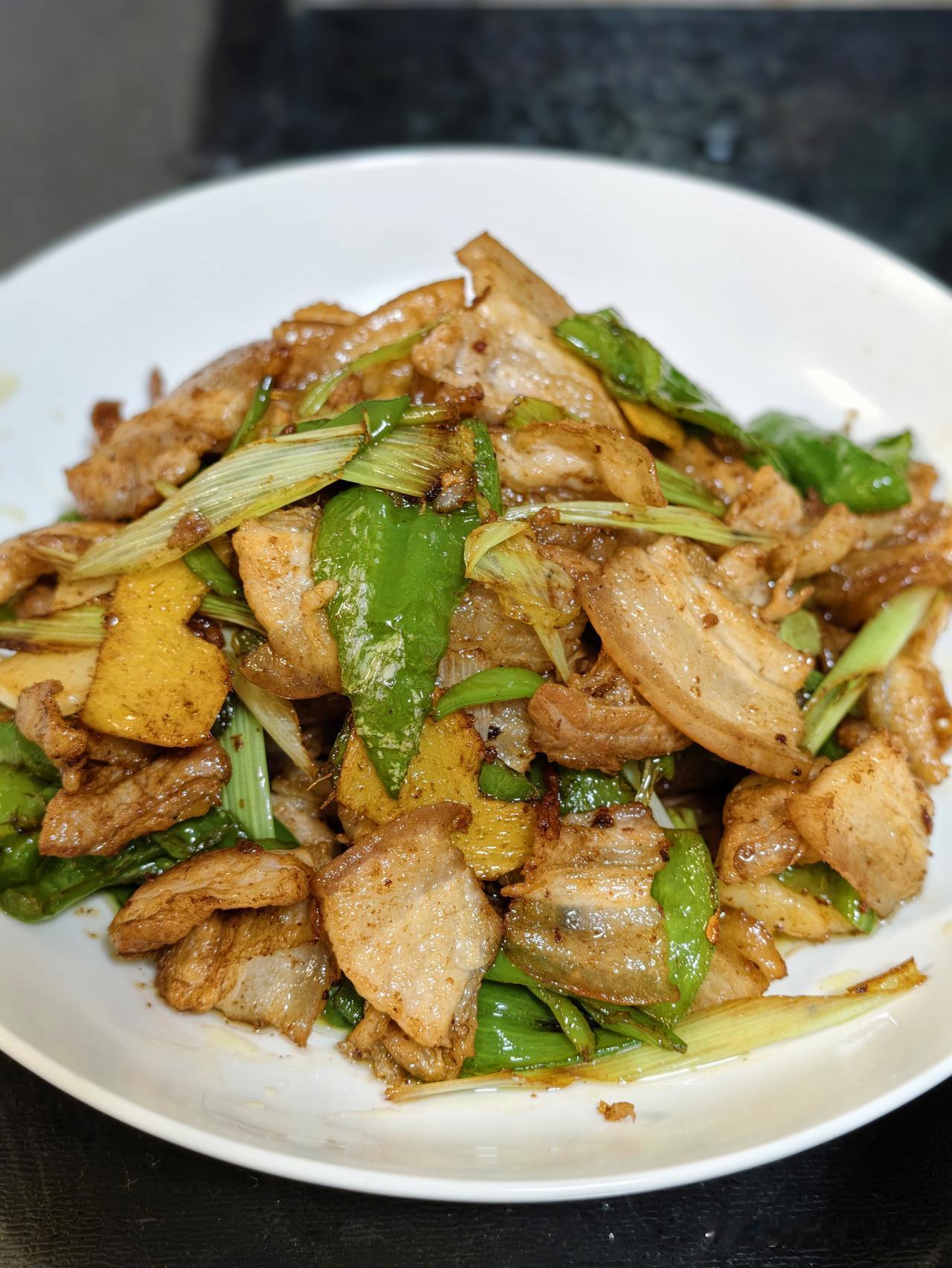 一定要珍惜在大热天给你做饭人，一顿饭下来像蒸桑拿一样…其实做饭的难度不在于烹